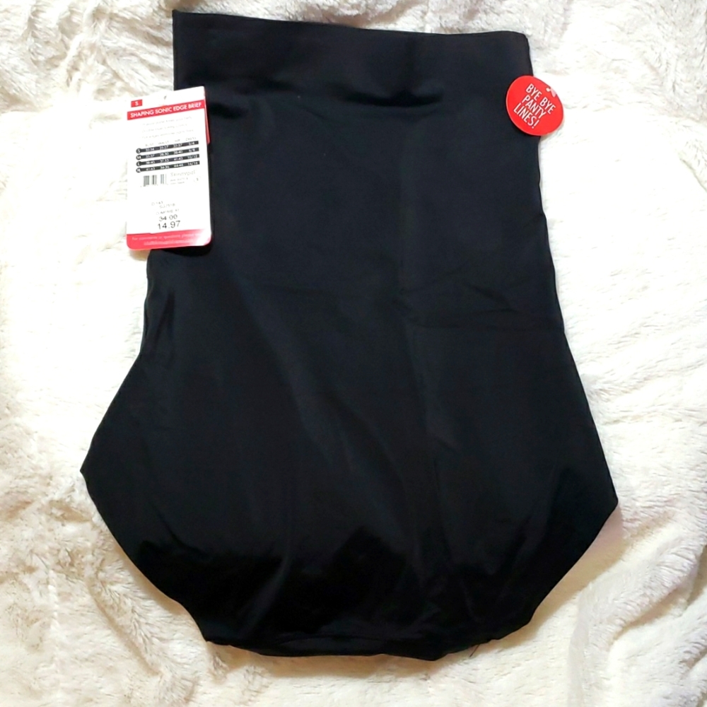 Shapewear - Picture 2 of 3